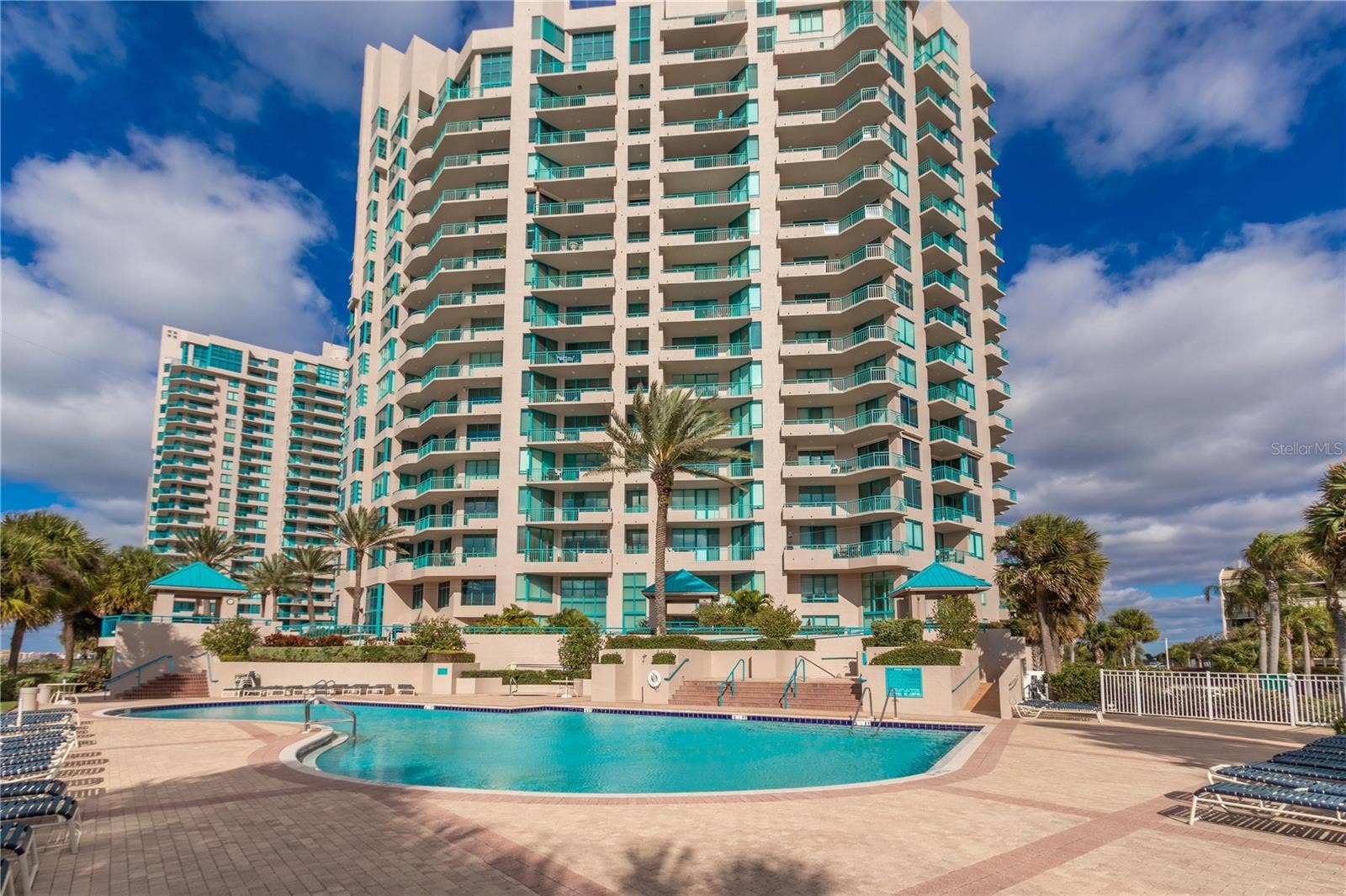 1560 GULF BOULEVARD, #1607, Clearwater, FL 33767 1560 GULF BOULEVARD, #1607, Clearwater, FL 33767