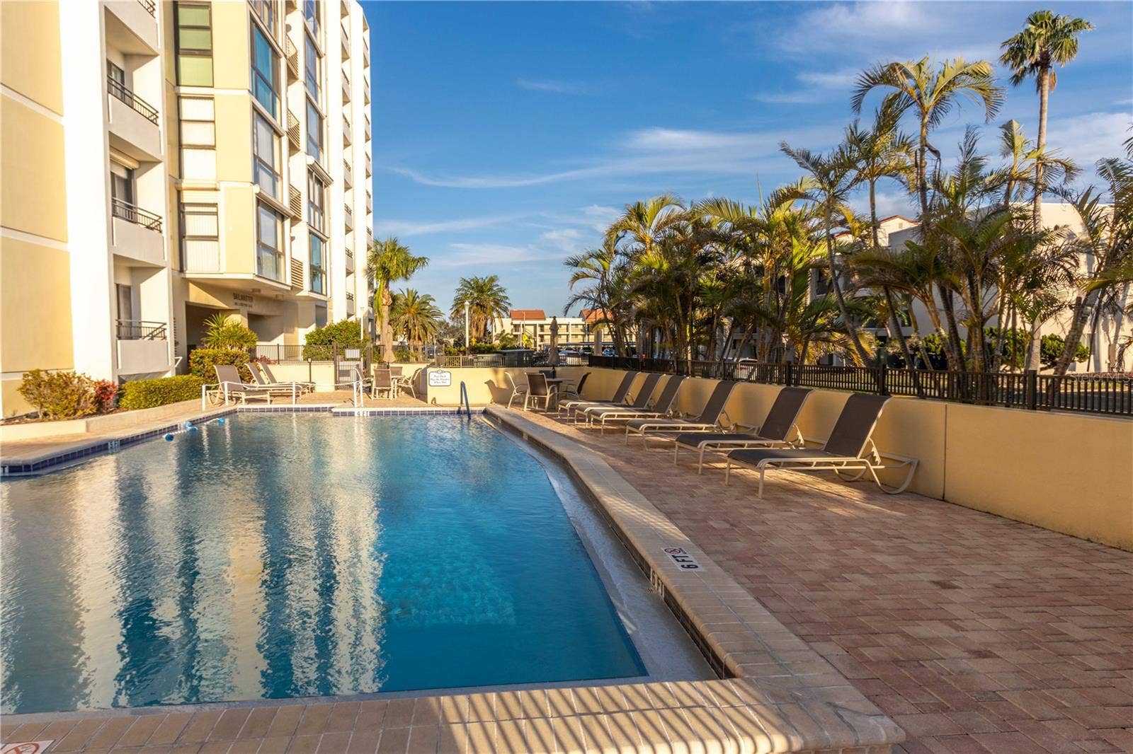 830 S GULFVIEW BOULEVARD, #501, Clearwater Beach, FL 33767