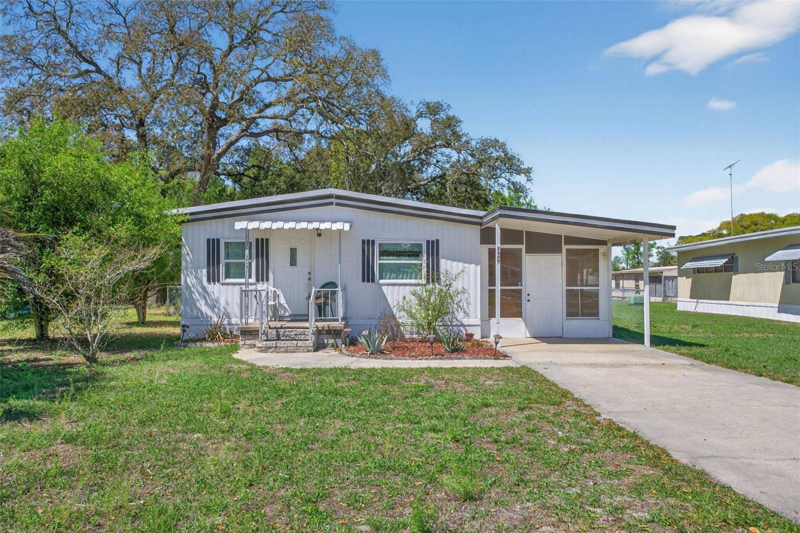 7489 WESTERN CIRCLE DRIVE, Brooksville, FL 34613 7489 WESTERN CIRCLE DRIVE, Brooksville, FL 34613