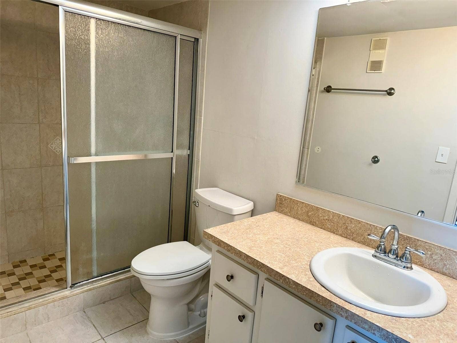 255 DOLPHIN POINT, #710, Clearwater Beach, FL 33767 Primary Bathroom