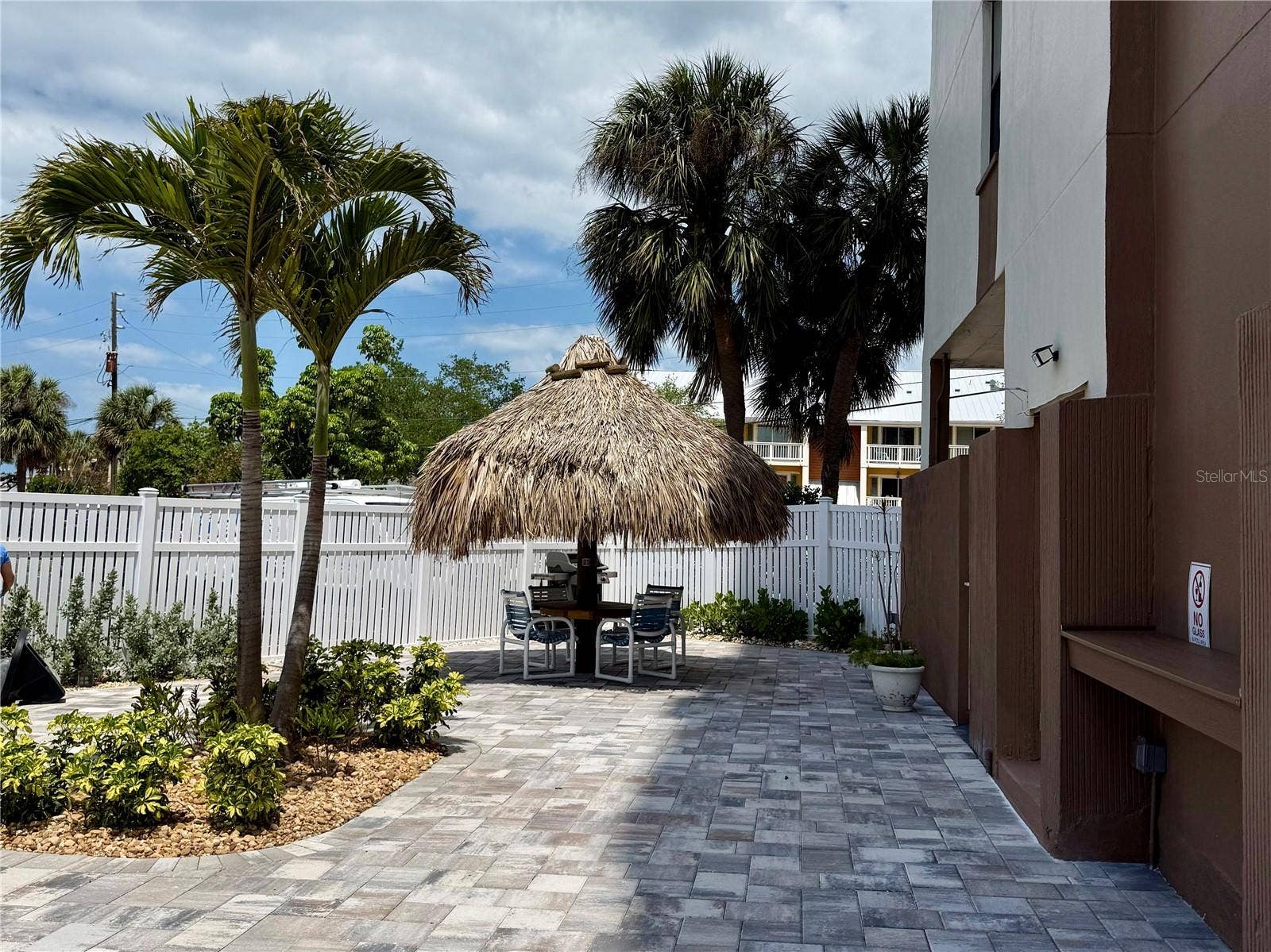 255 DOLPHIN POINT, #710, Clearwater Beach, FL 33767 255 DOLPHIN POINT, #710, Clearwater Beach, FL 33767
