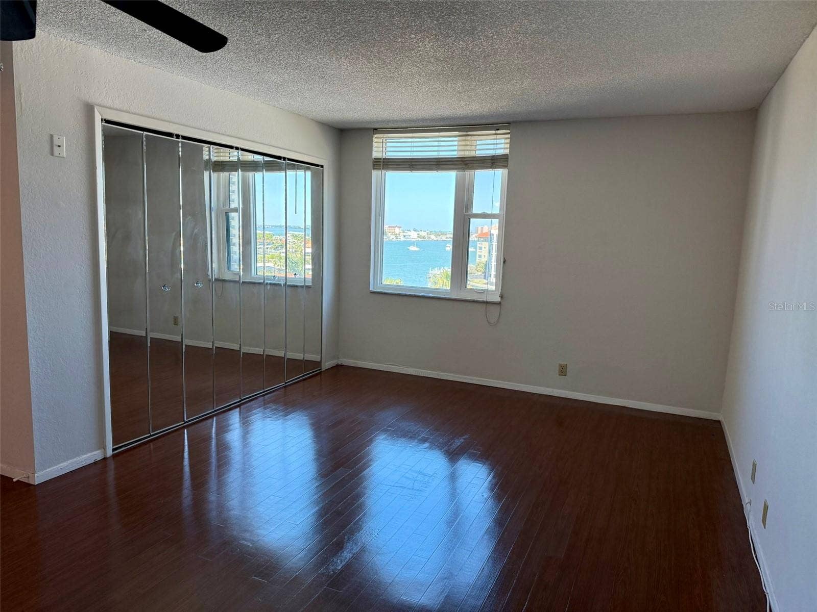 255 DOLPHIN POINT, #710, Clearwater Beach, FL 33767 Primary Bedroom