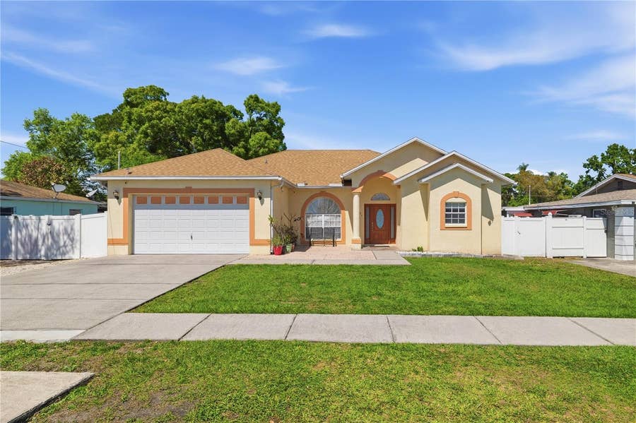 Property photo for 1907 W MOHAWK AVENUE, Tampa, FL