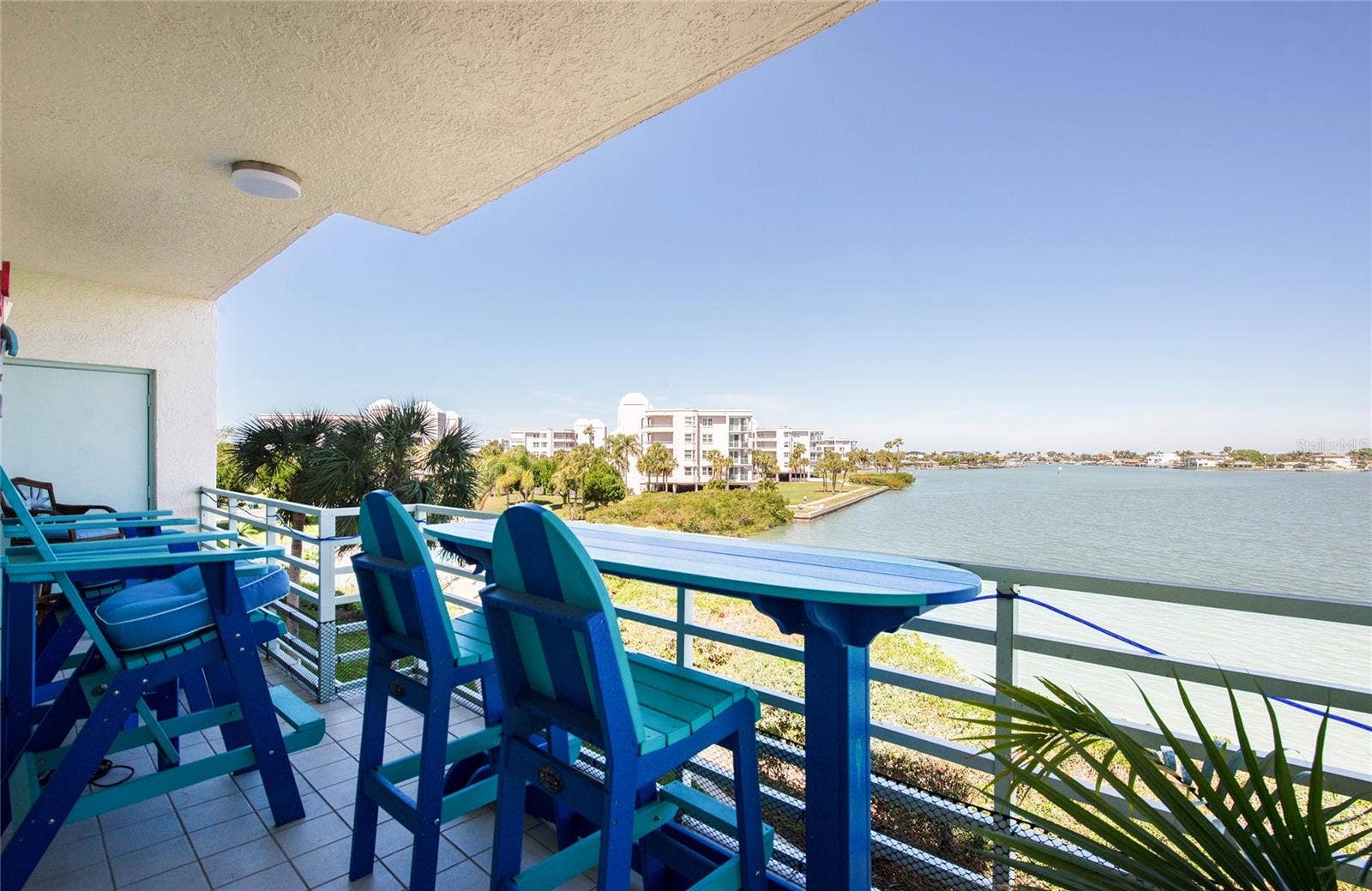 7979 SAILBOAT KEY BOULEVARD S, #208, South Pasadena, FL 33707