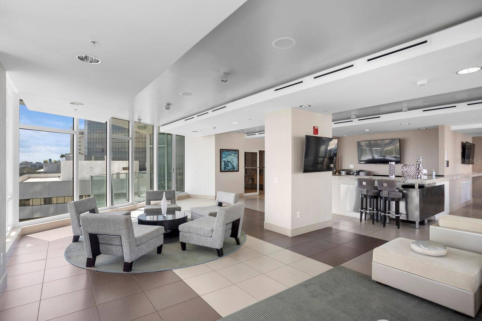 175 1ST STREET S, #504, St Petersburg, FL 33701 175 1ST STREET S, #504, St Petersburg, FL 33701