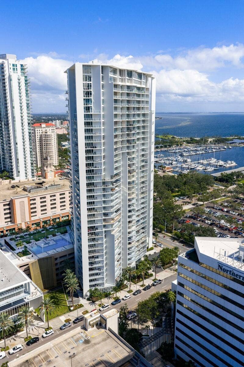 175 1ST STREET S, #504, St Petersburg, FL 33701 175 1ST STREET S, #504, St Petersburg, FL 33701