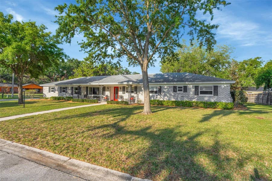 Property photo for 808 COULTER PL, Brandon, FL