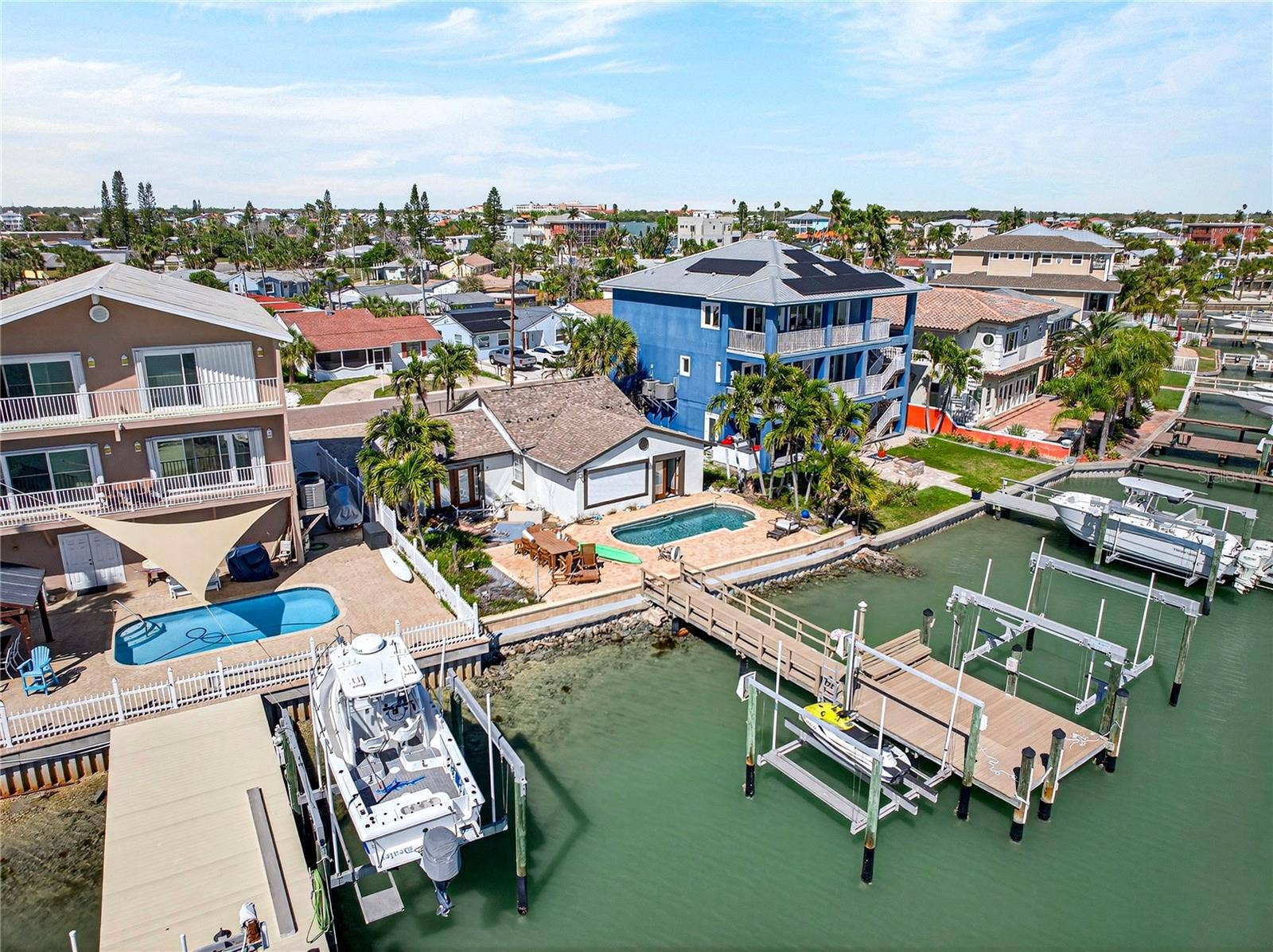 449 S BAYSHORE DRIVE, Madeira Beach, FL 33708 449 S BAYSHORE DRIVE, Madeira Beach, FL 33708