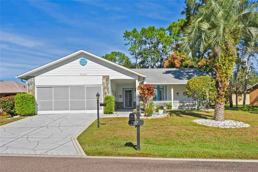 Property photo for 7107 POND VIEW COURT, Spring Hill, FL