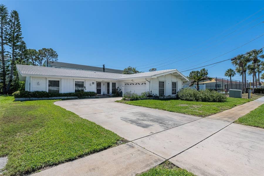 Property photo for 14792 IMPERIAL POINT DRIVE S, Largo, FL
