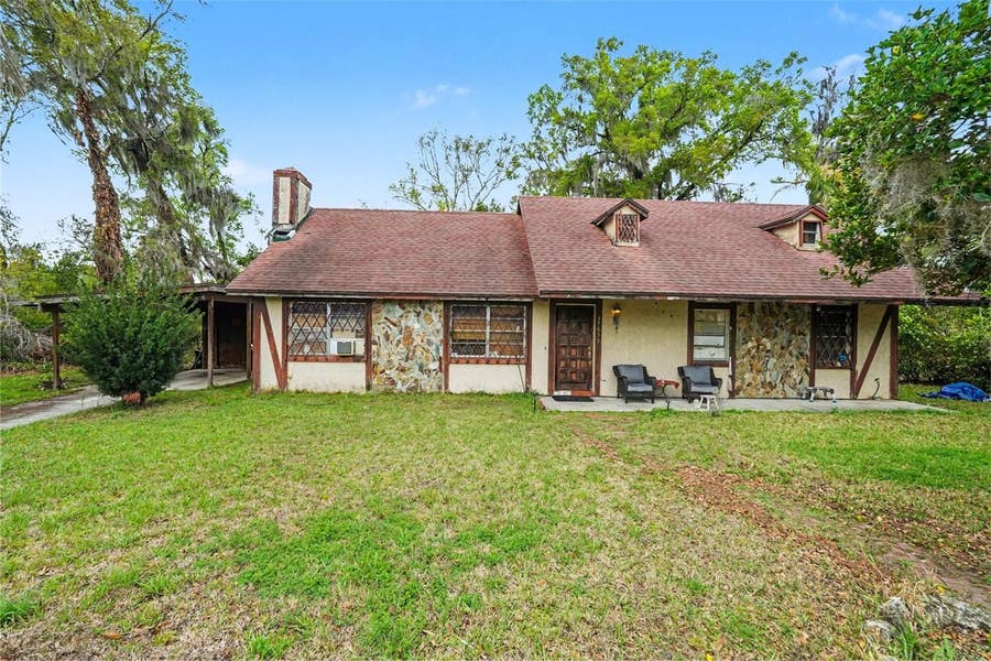 Property photo for 37633 HIDDEN PARK COURT, Dade City, FL