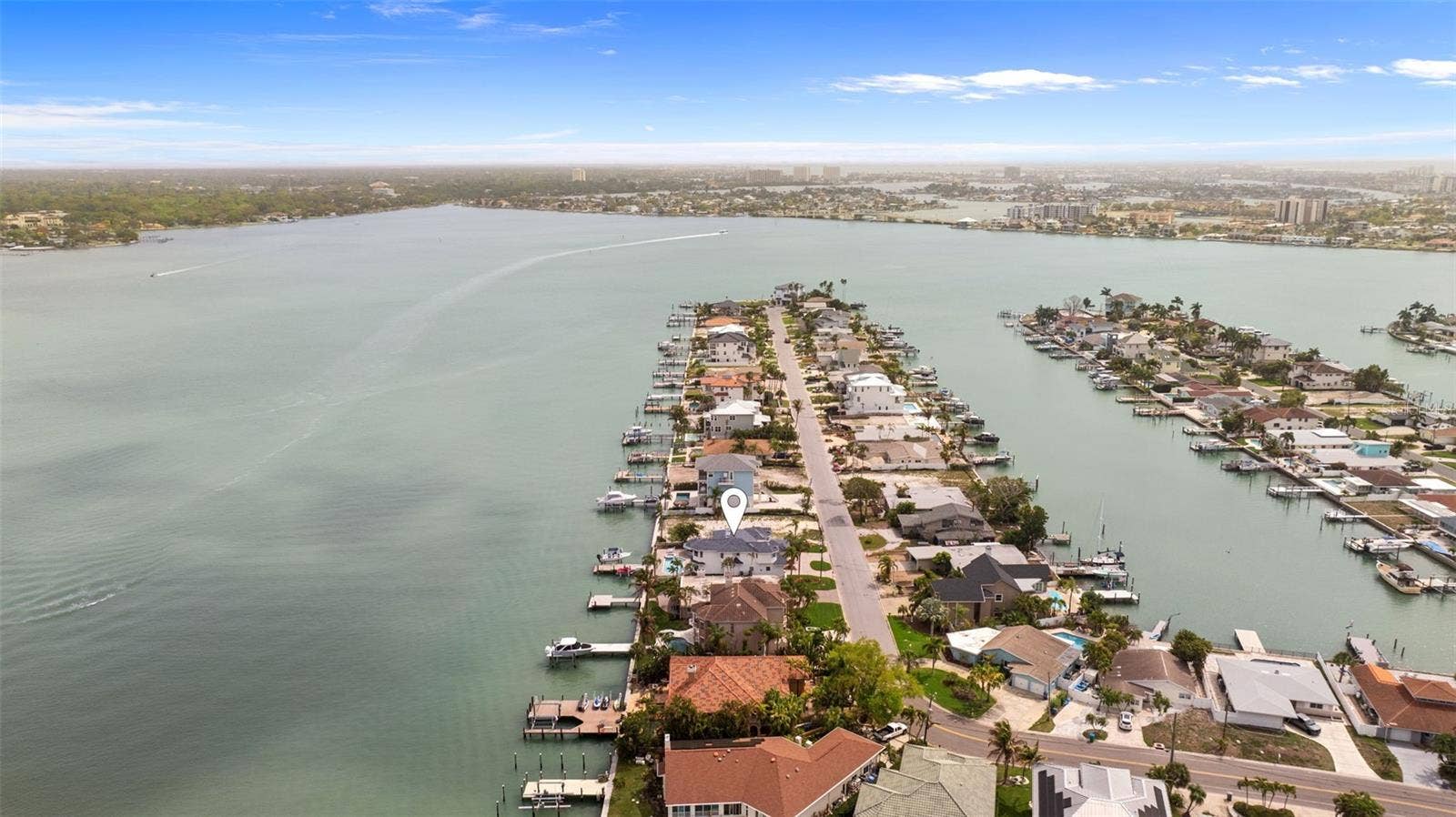 11445 9TH STREET E, Treasure Island, FL 33706