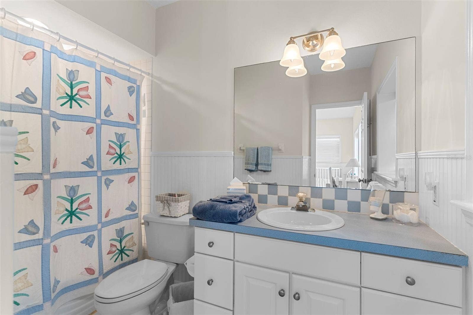 11445 9TH STREET E, Treasure Island, FL 33706