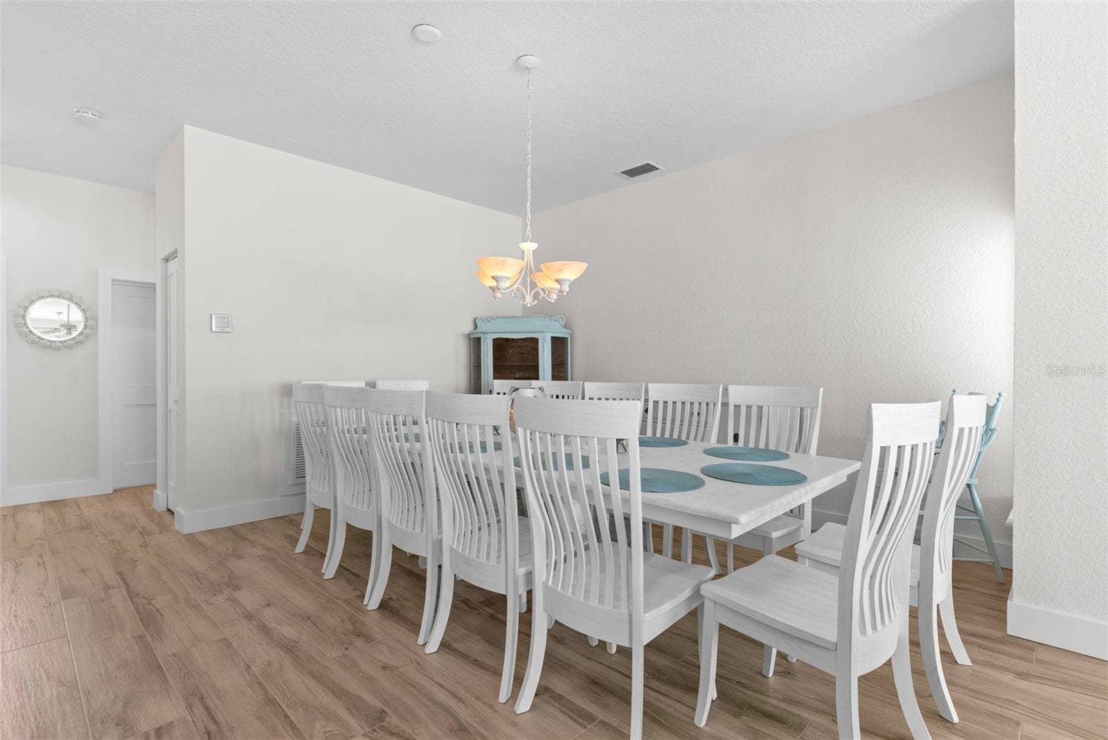 11445 9TH STREET E, Treasure Island, FL 33706