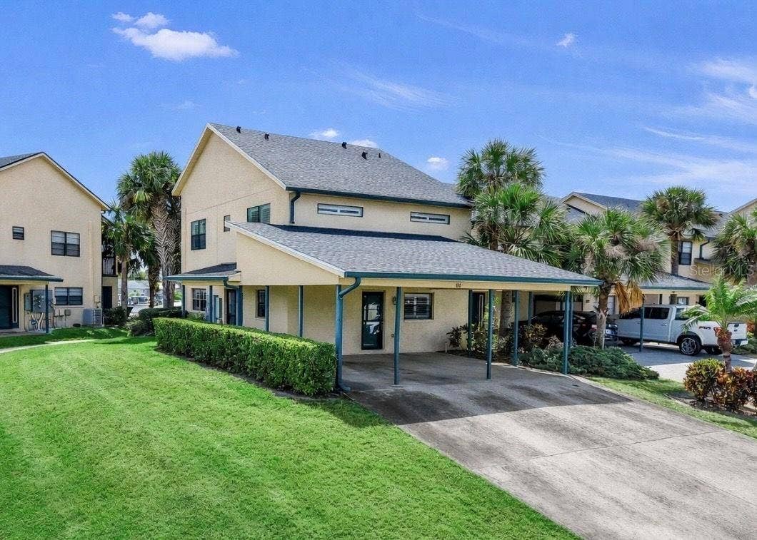 626 YARDARM DRIVE, #13, Apollo Beach, FL 33572 Front Exterior