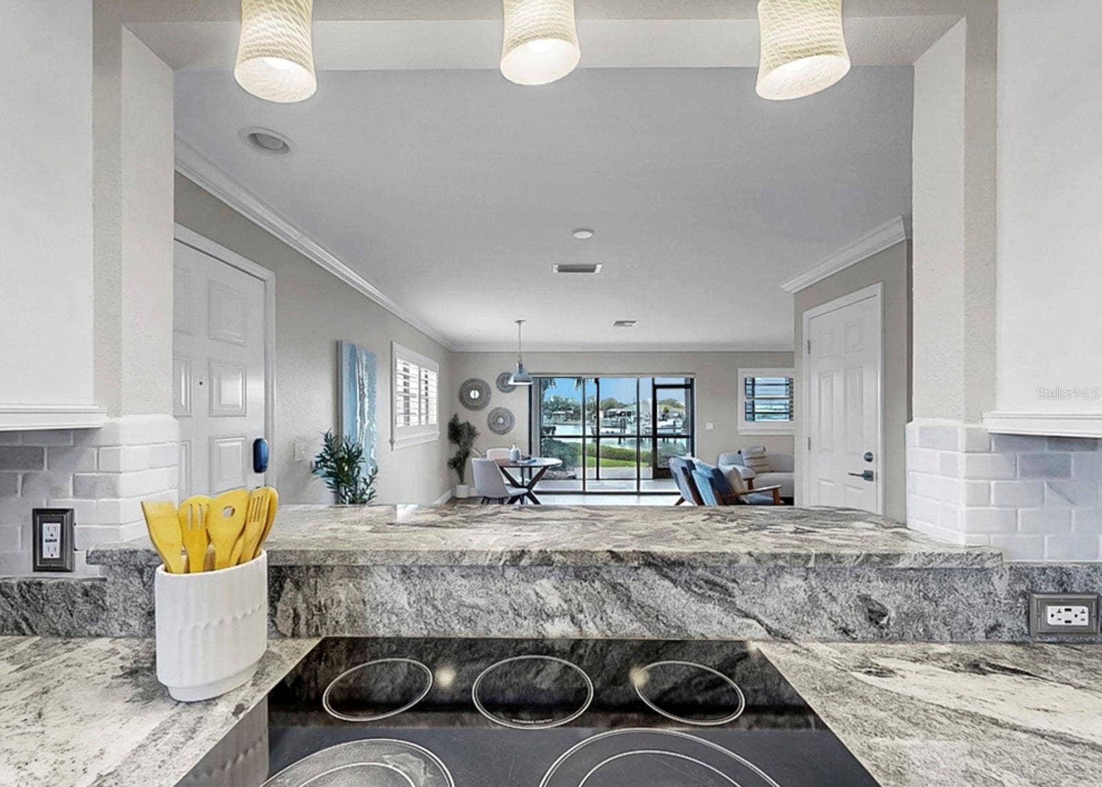 626 YARDARM DRIVE, #13, Apollo Beach, FL 33572 Kitchen