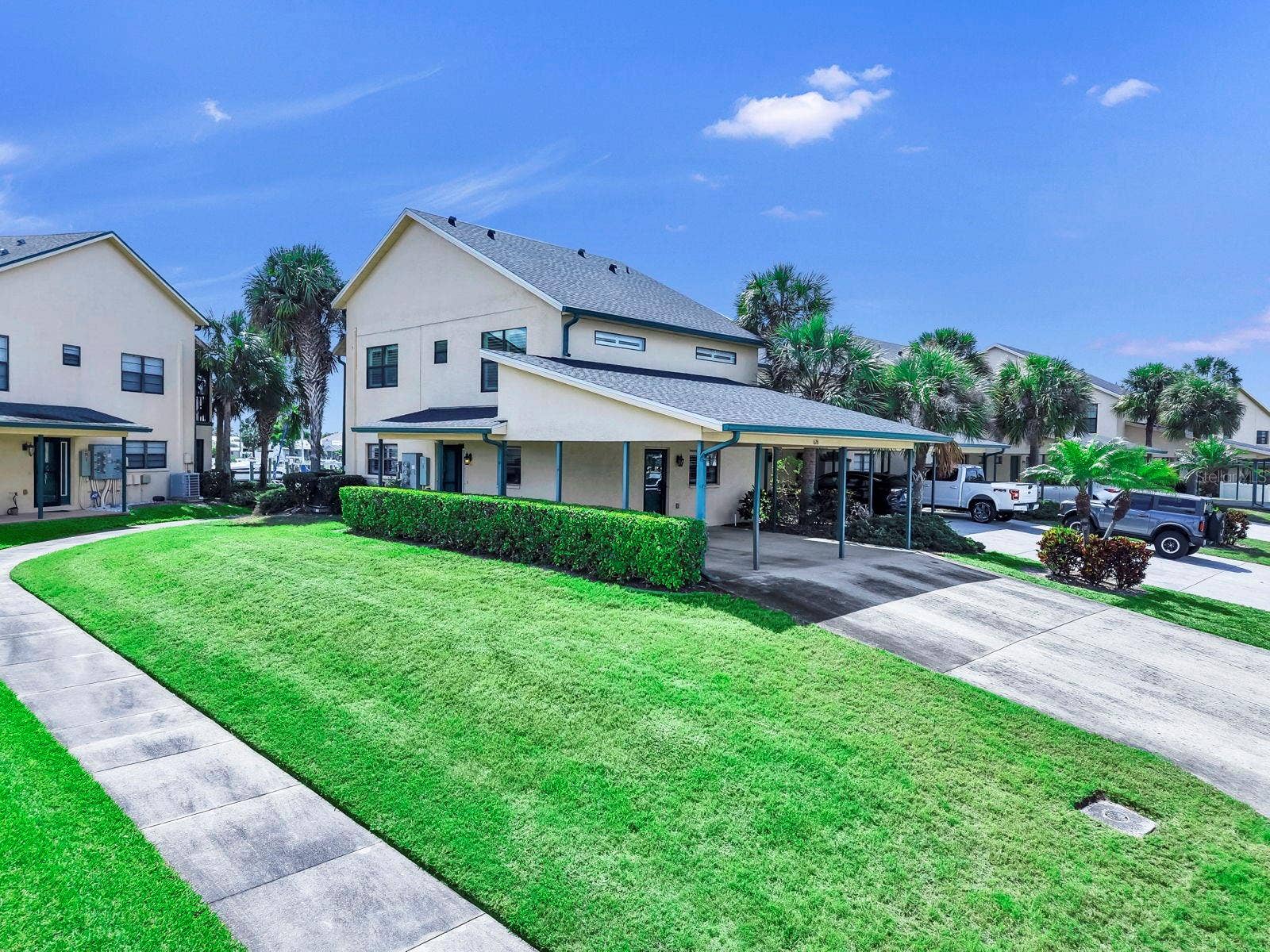 626 YARDARM DRIVE, #13, Apollo Beach, FL 33572 Side Exterior