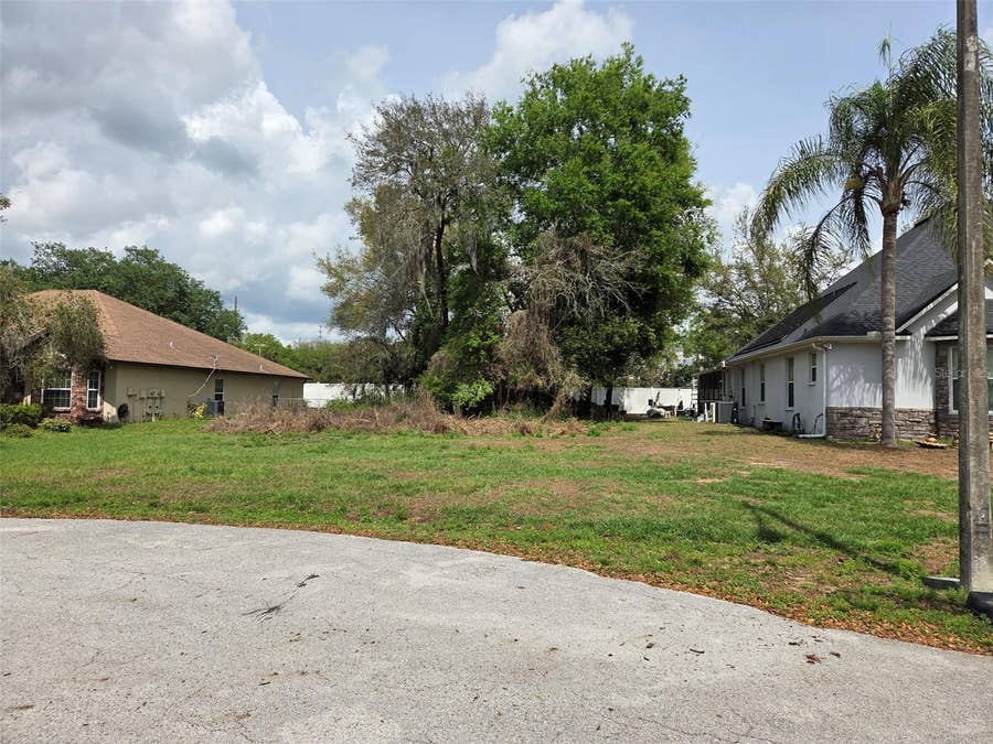 Property photo for KELLY LYNN COURT, Zephyrhills, FL
