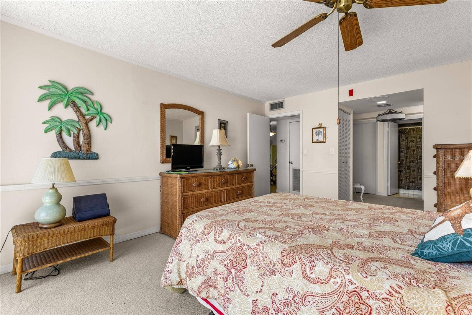 1 KEY CAPRI, #104-East, Treasure Island, FL 33706