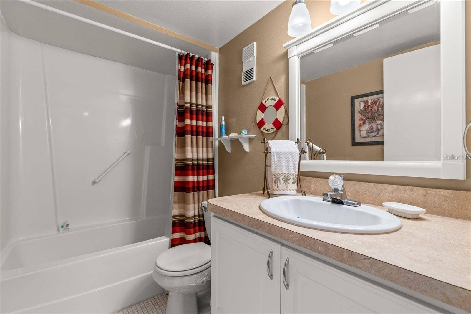 1 KEY CAPRI, #104-East, Treasure Island, FL 33706