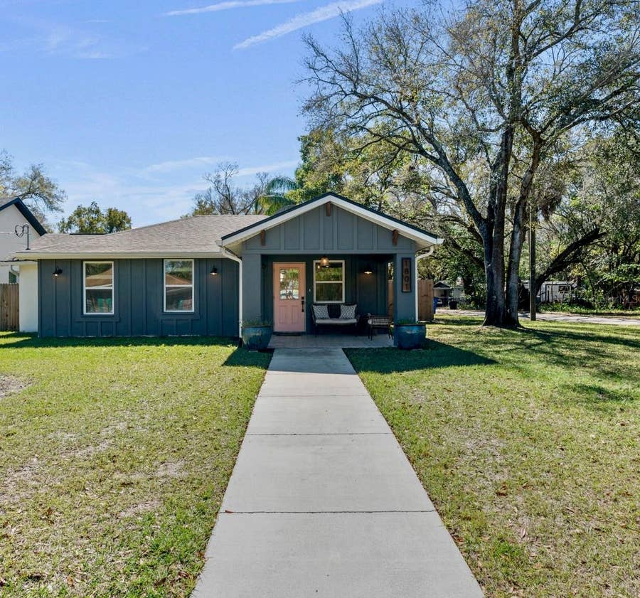 Property photo for 1801 E KNOLLWOOD STREET, Tampa, FL