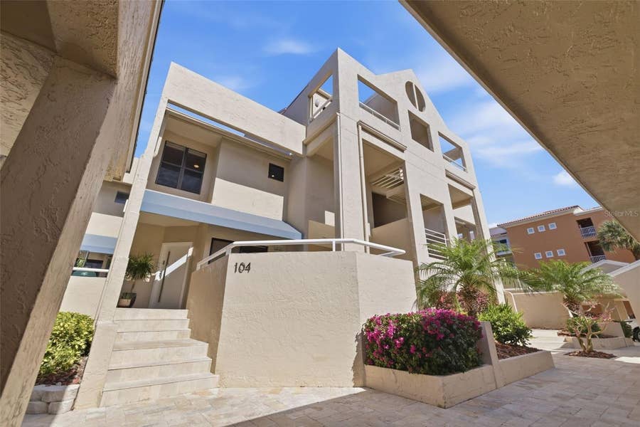 Property photo for 722 PINELLAS BAYWAY S, #104, Tierra Verde, FL