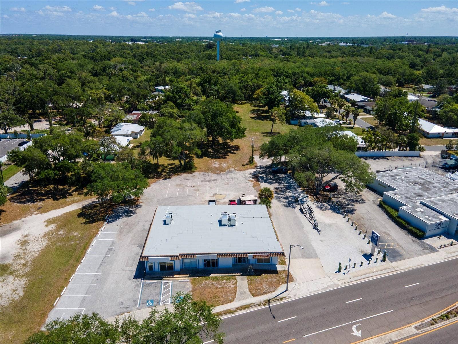 4500 N TAMIAMI TRAIL, Sarasota, FL 34234 4500 N TAMIAMI TRAIL, Sarasota, FL 34234