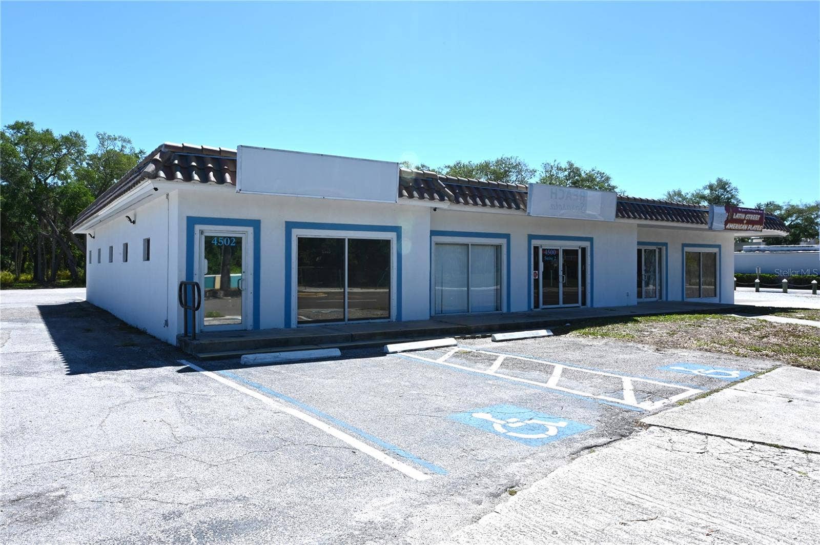 4500 N TAMIAMI TRAIL, Sarasota, FL 34234 4500 N TAMIAMI TRAIL, Sarasota, FL 34234