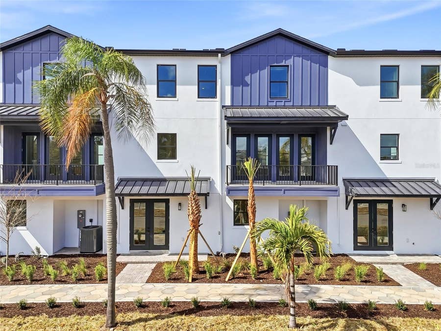 Property photo for 3003 1ST AVENUE N, St Petersburg, FL