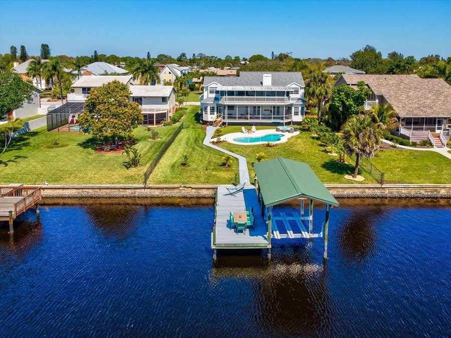 Property photo for 1414 DEIRDRE DRIVE, Ruskin, FL