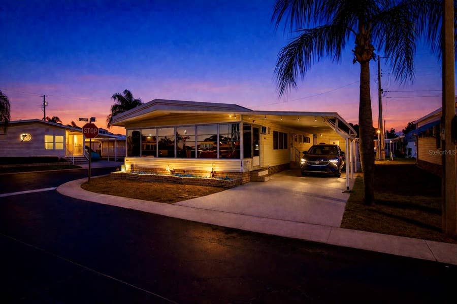 Property photo for 2000 E BAY DRIVE, #132, Largo, FL