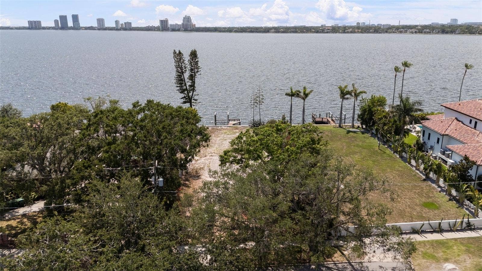214 BLANCA AVENUE, Tampa, FL 33606 214 BLANCA AVENUE, Tampa, FL 33606