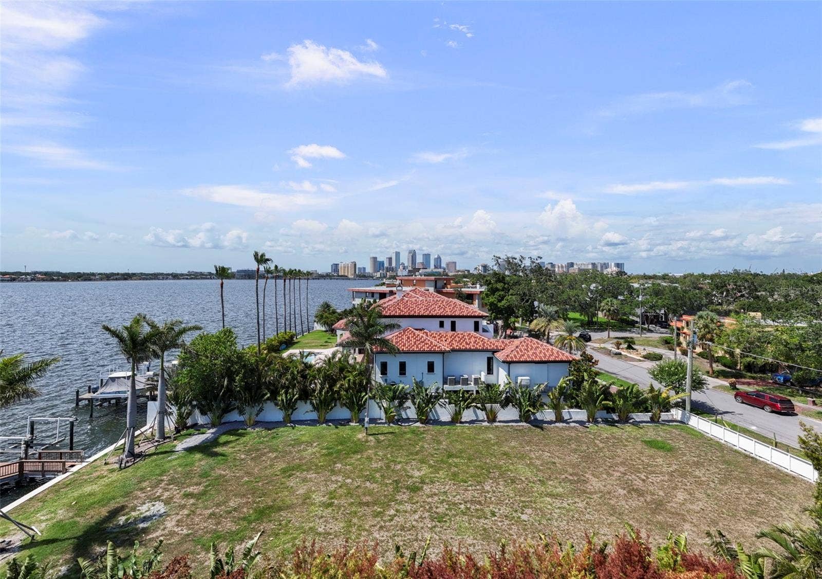 214 BLANCA AVENUE, Tampa, FL 33606 214 BLANCA AVENUE, Tampa, FL 33606