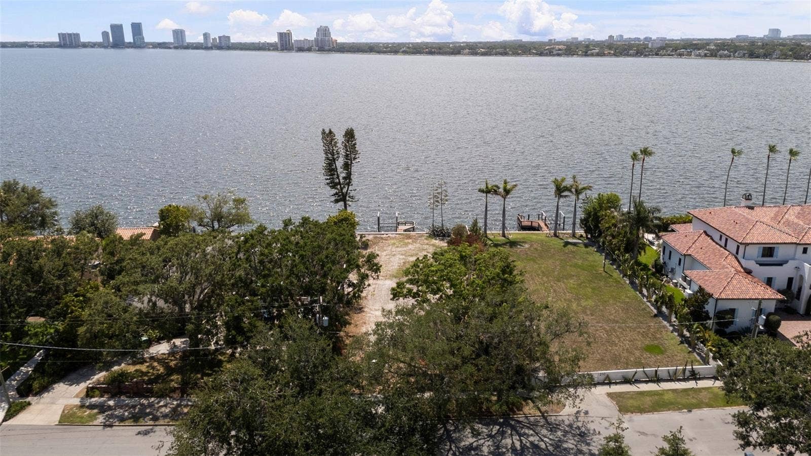 214 BLANCA AVENUE, Tampa, FL 33606 214 BLANCA AVENUE, Tampa, FL 33606