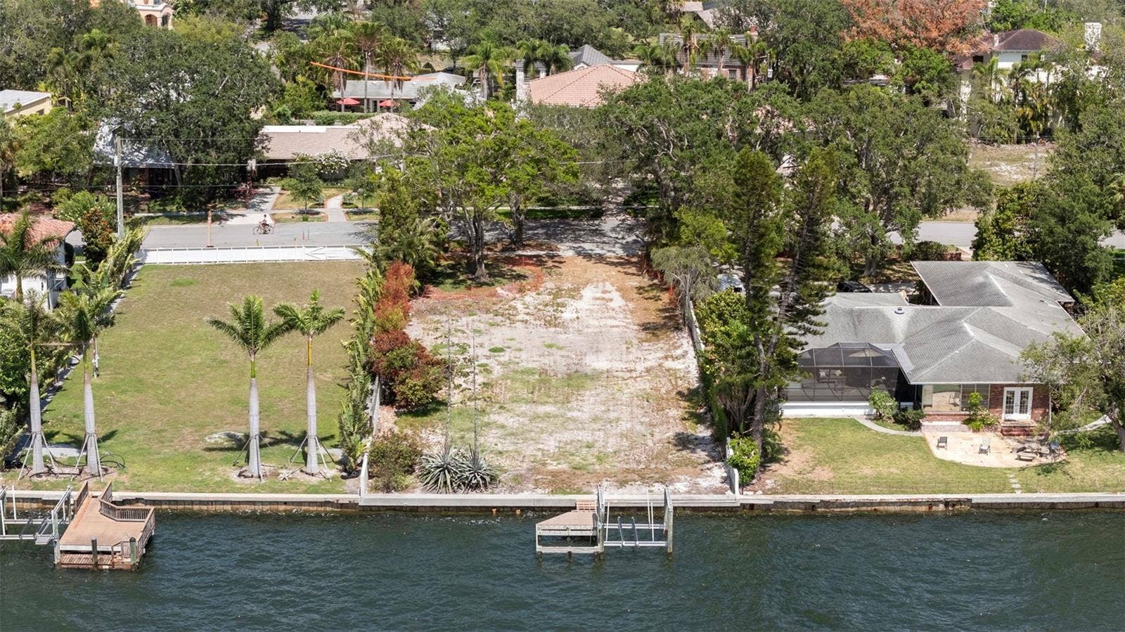 214 BLANCA AVENUE, Tampa, FL 33606 214 BLANCA AVENUE, Tampa, FL 33606