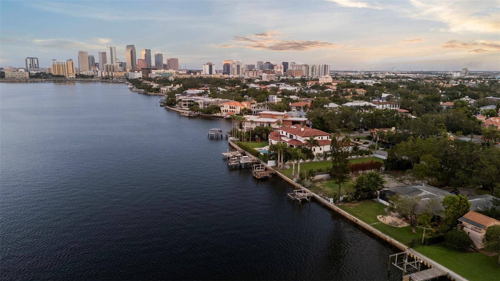 214 BLANCA AVENUE, Tampa, FL 33606 214 BLANCA AVENUE, Tampa, FL 33606