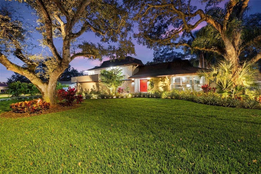 Property photo for 1584 OAK LANE, Clearwater, FL