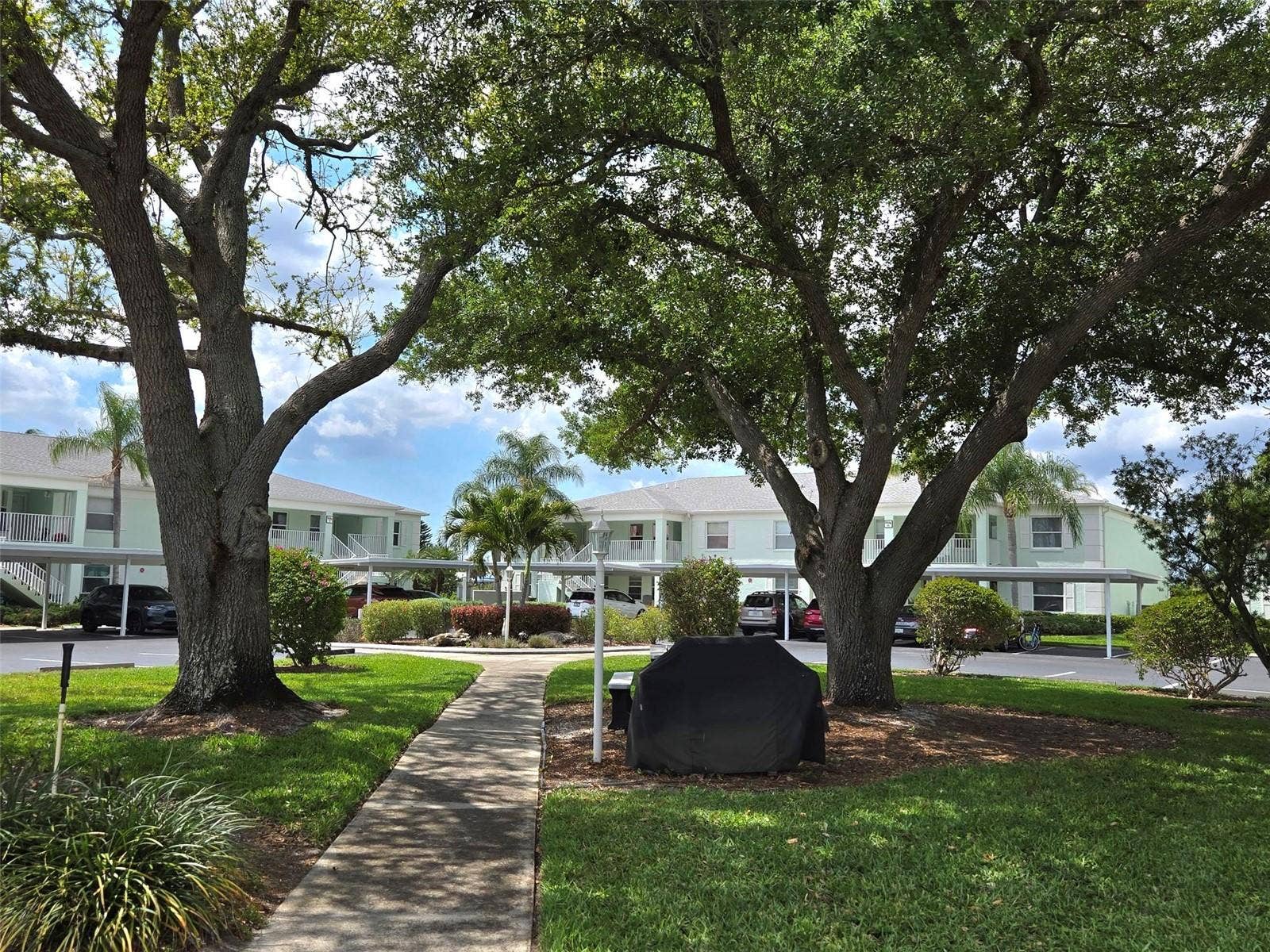 5725 GREENWOOD AVENUE, #5201, North Port, FL 34287 5725 GREENWOOD AVENUE, #5201, North Port, FL 34287