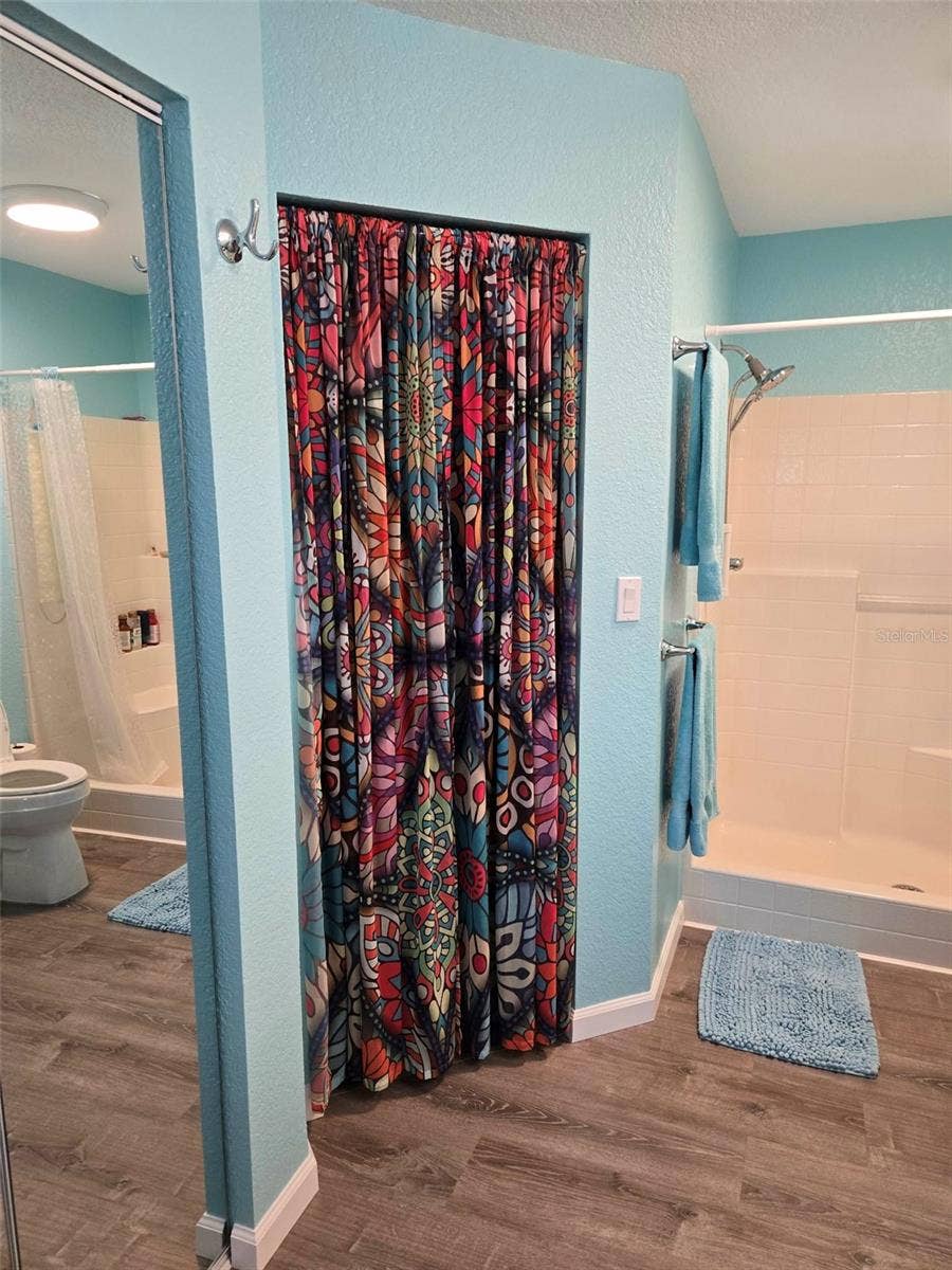5725 GREENWOOD AVENUE, #5201, North Port, FL 34287 5725 GREENWOOD AVENUE, #5201, North Port, FL 34287