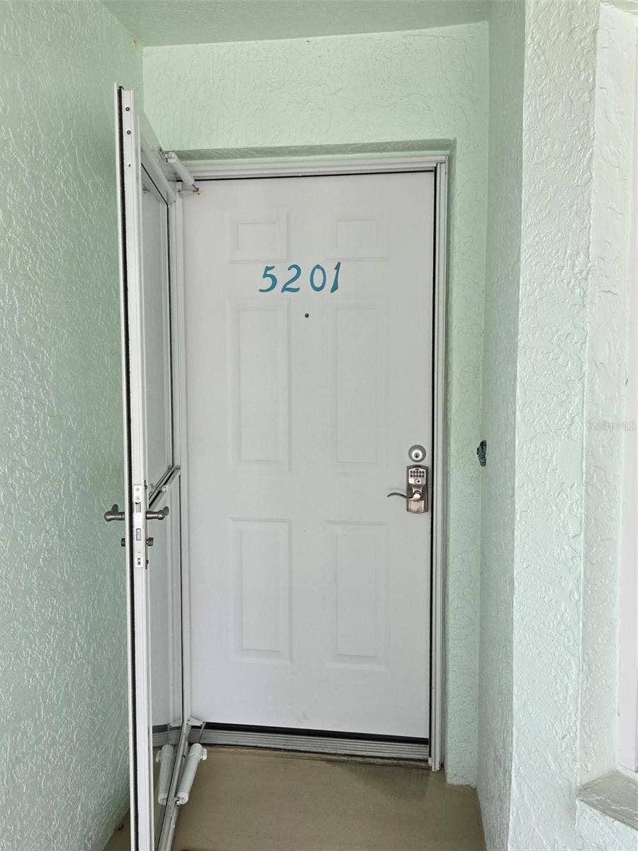 5725 GREENWOOD AVENUE, #5201, North Port, FL 34287 5725 GREENWOOD AVENUE, #5201, North Port, FL 34287
