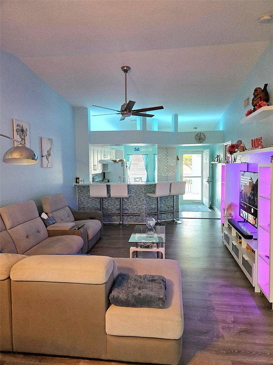 5725 GREENWOOD AVENUE, #5201, North Port, FL 34287 5725 GREENWOOD AVENUE, #5201, North Port, FL 34287
