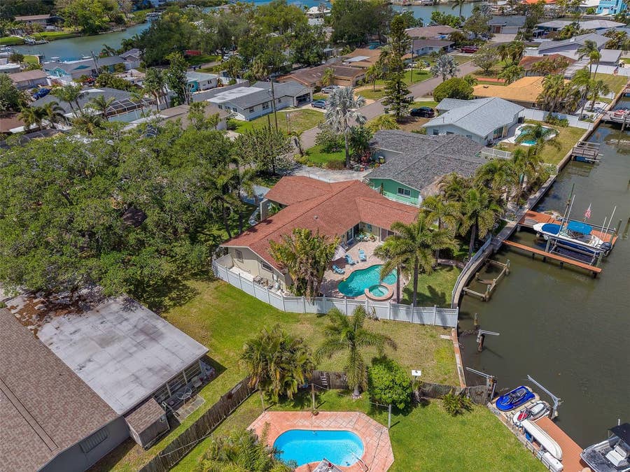 Property photo for 2017 COVE DRIVE, Largo, FL