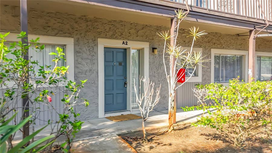 Property photo for 6301 NEWTOWN CIRCLE, #1A2, Tampa, FL