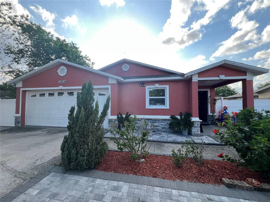 Property photo for 10804 N MYRTLE STREET, Tampa, FL
