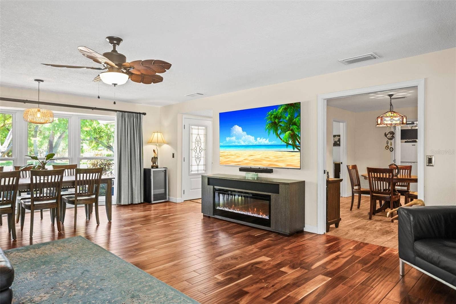1600 PARK STREET N, St Petersburg, FL 33710 1600 PARK STREET N, St Petersburg, FL 33710