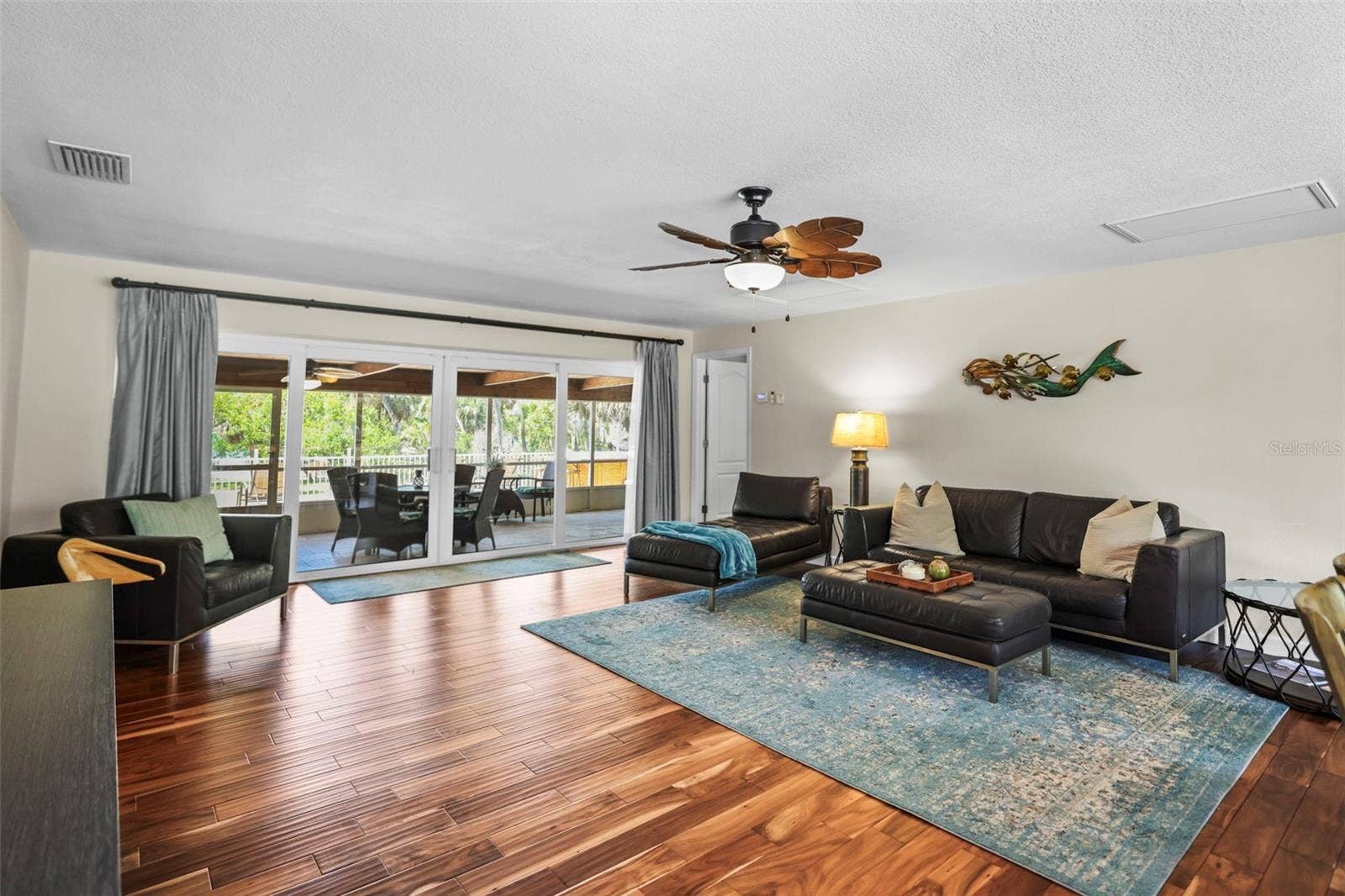 1600 PARK STREET N, St Petersburg, FL 33710 1600 PARK STREET N, St Petersburg, FL 33710