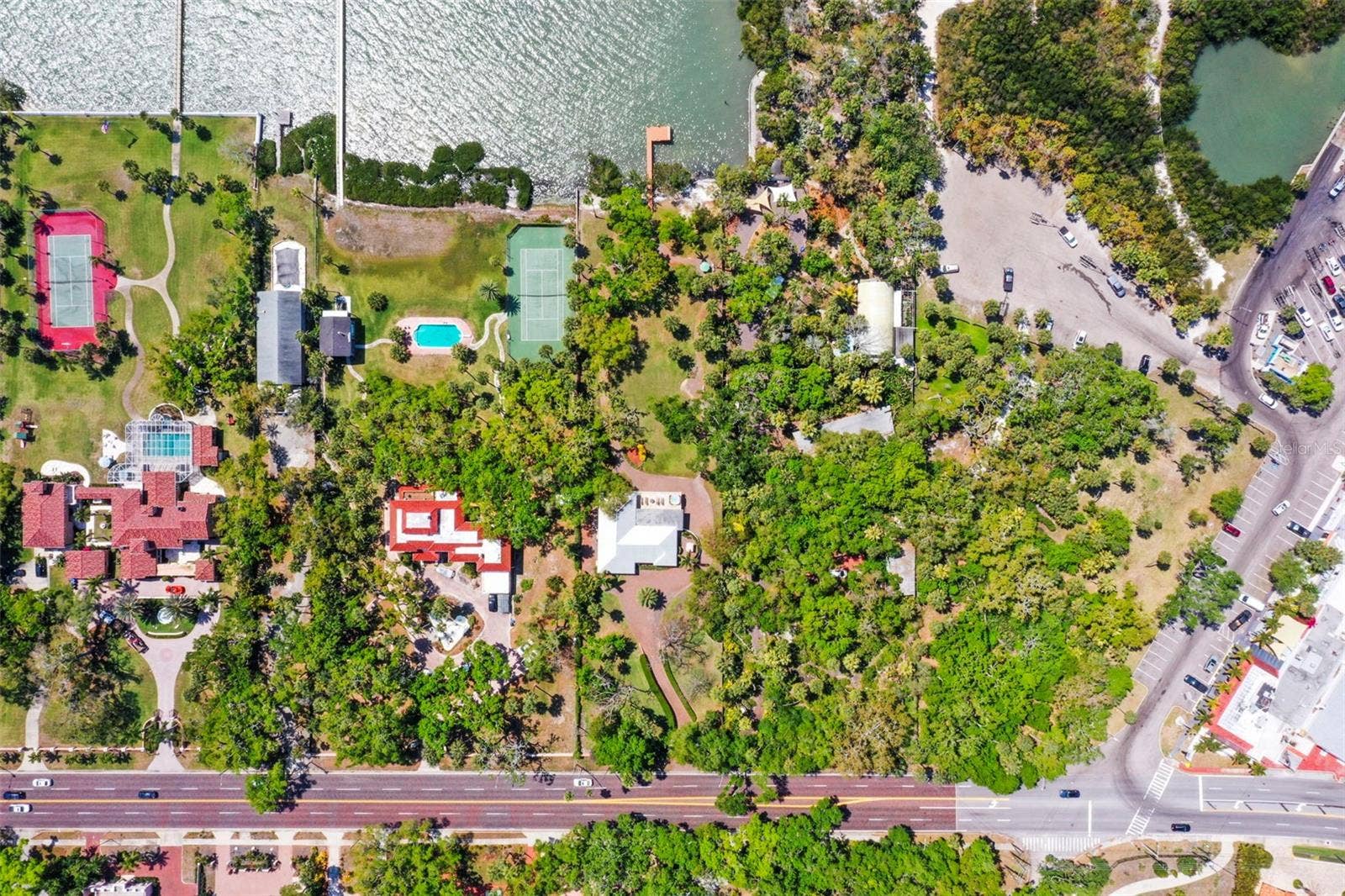 1600 PARK STREET N, St Petersburg, FL 33710 1600 PARK STREET N, St Petersburg, FL 33710