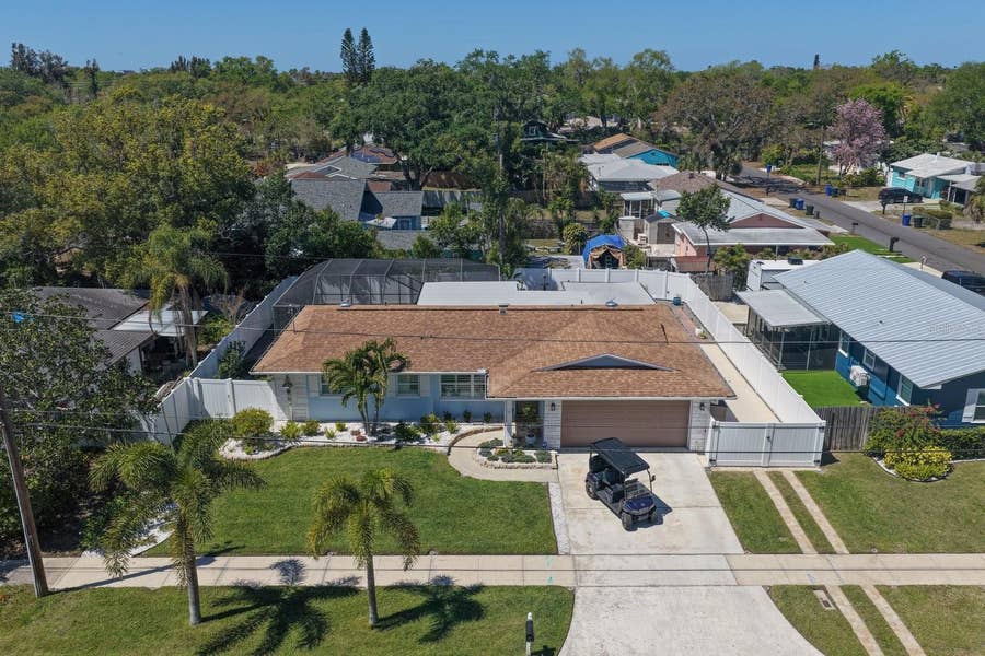 Property photo for 140 HIGHLAND AVENUE, Dunedin, FL