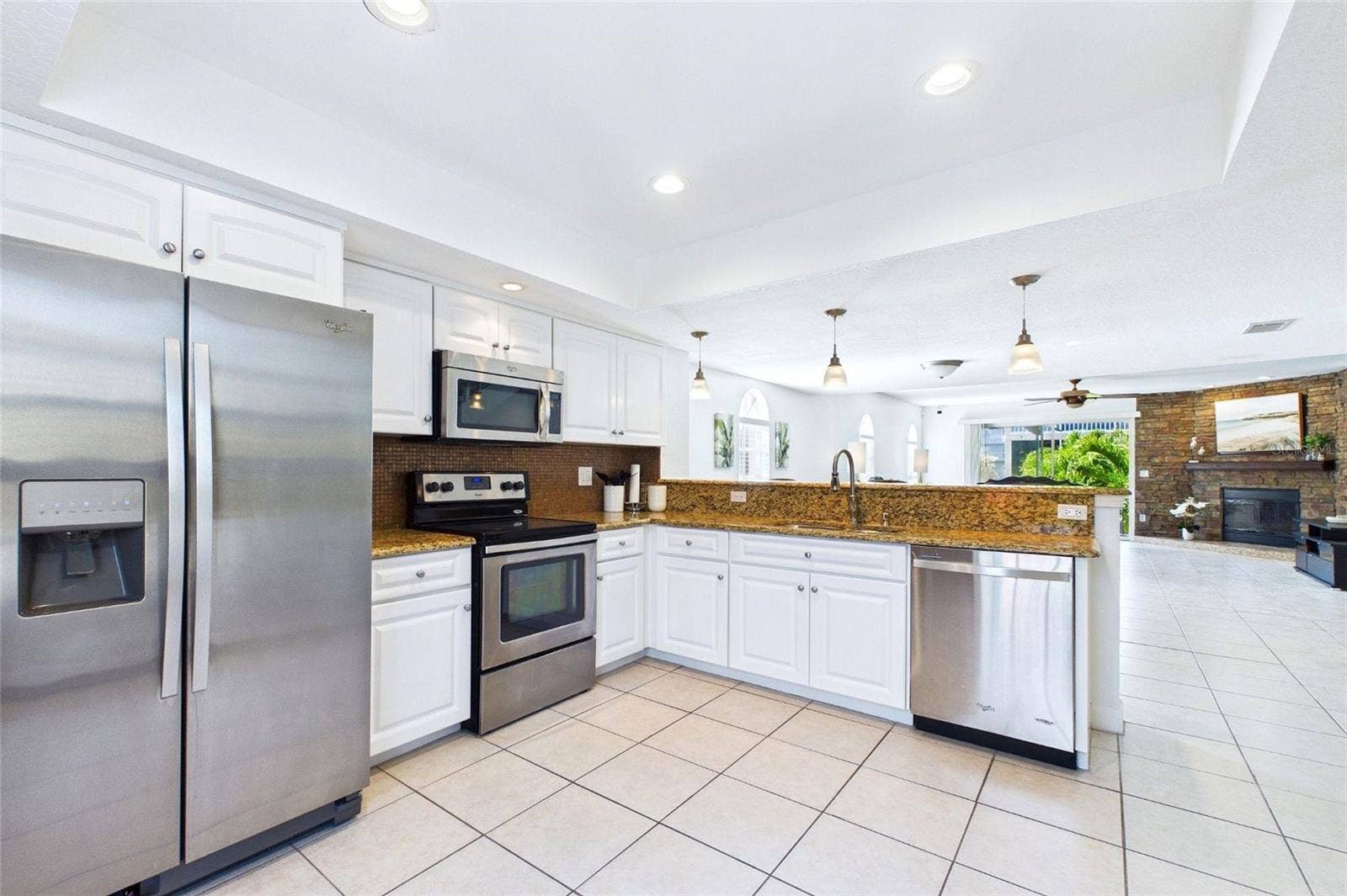 637 PINELLAS BAYWAY S, #301, Tierra Verde, FL 33715