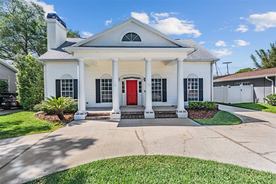 Property photo for 3220 W BAY VILLA AVENUE, Tampa, FL